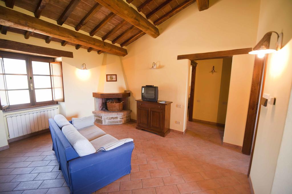 Agriturismo Tenuta Di Biscina Værelse billede